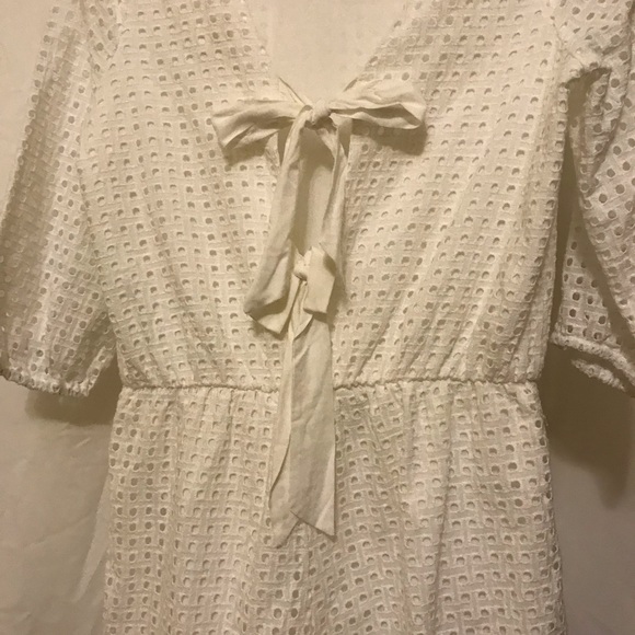 Llika White Eyelet Romper - Picture 4 of 6